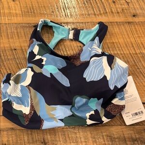 NWT Athleta Maldives Bra sized swim 32D/DD